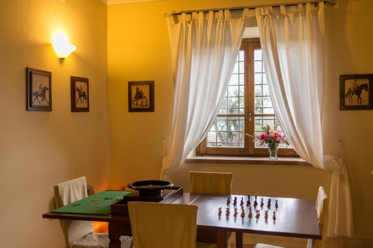 Villa Dei Tramonti Passignano sul Trasimeno Exterior foto